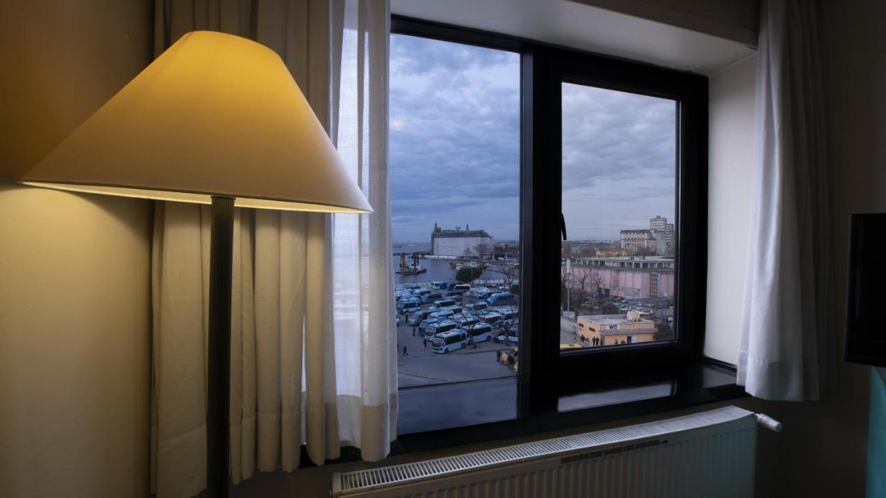Kadikoey Rihtim Hotel Istanbul Exterior photo